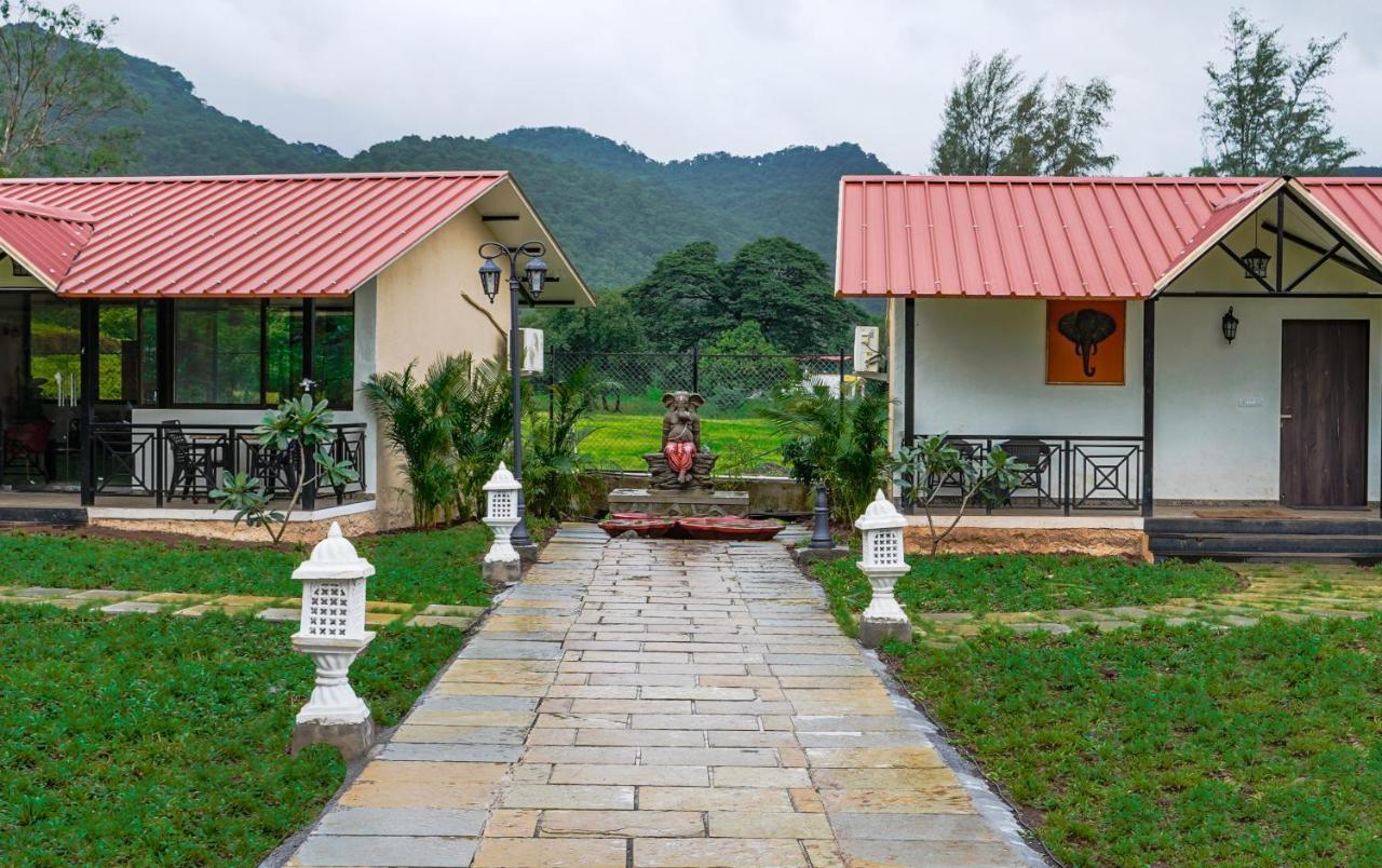 Ninad Homestays Karjat Bagian luar foto