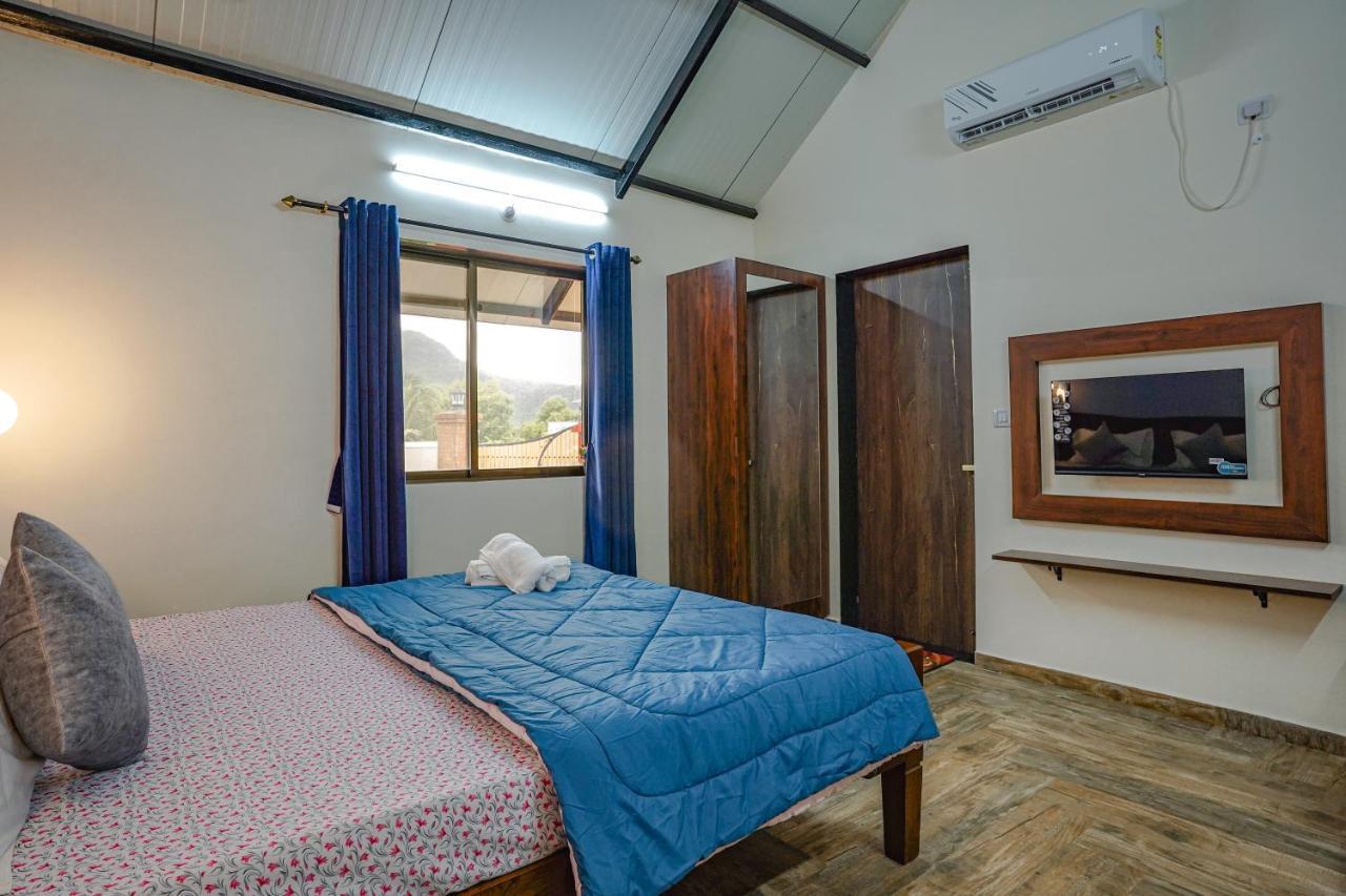 Ninad Homestays Karjat Bagian luar foto