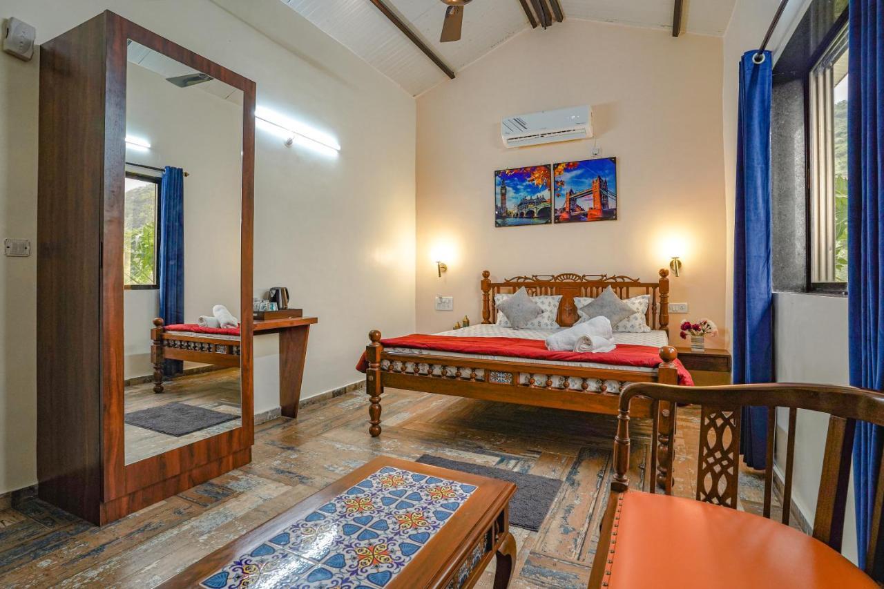 Ninad Homestays Karjat Bagian luar foto