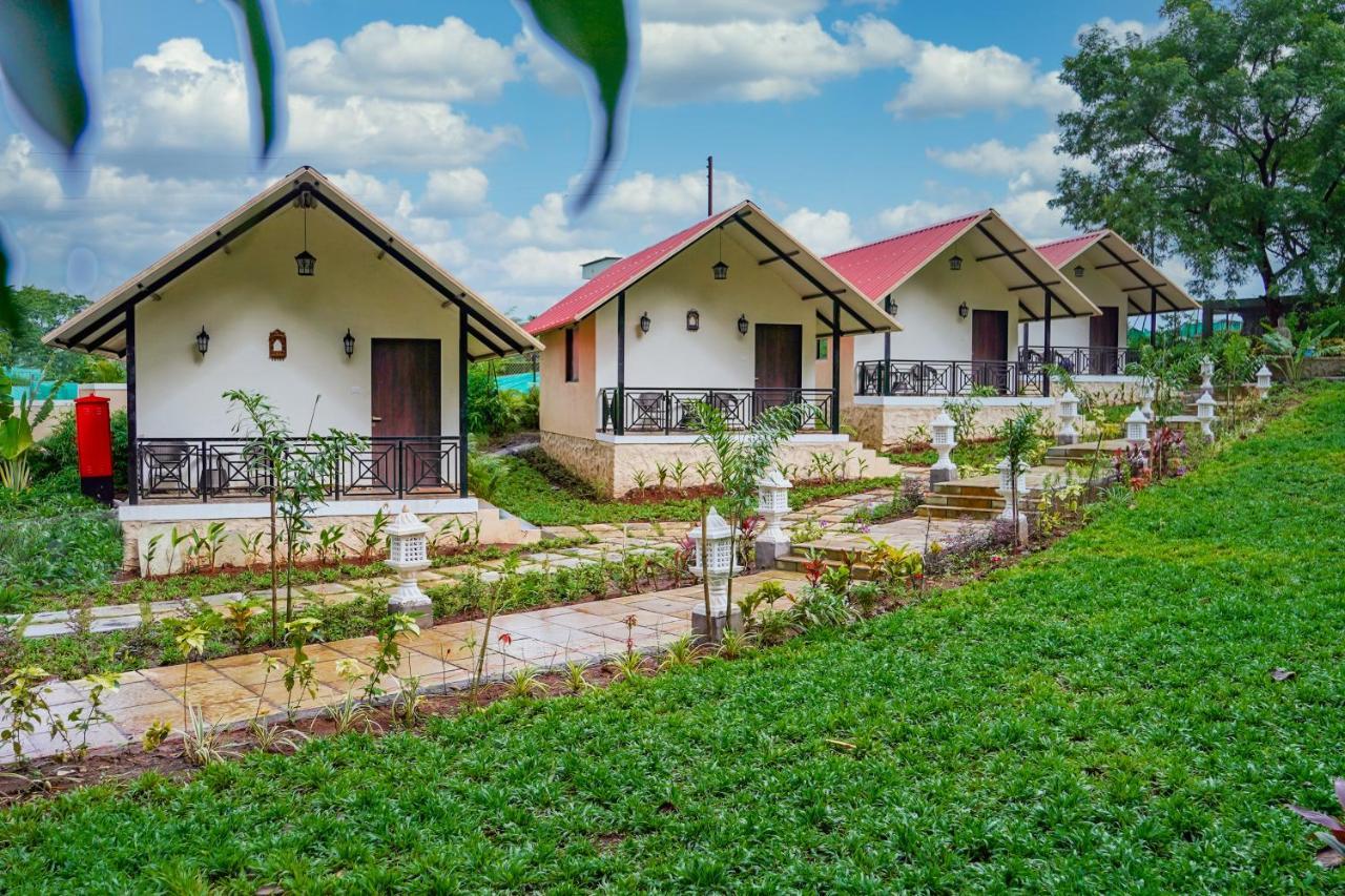 Ninad Homestays Karjat Bagian luar foto